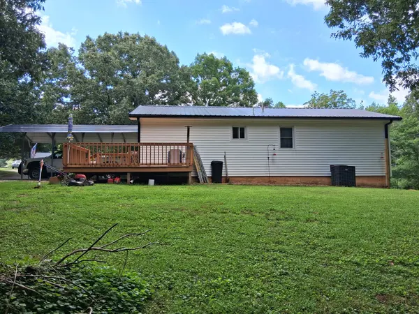 60 Jayson St, Camden, TN 38320