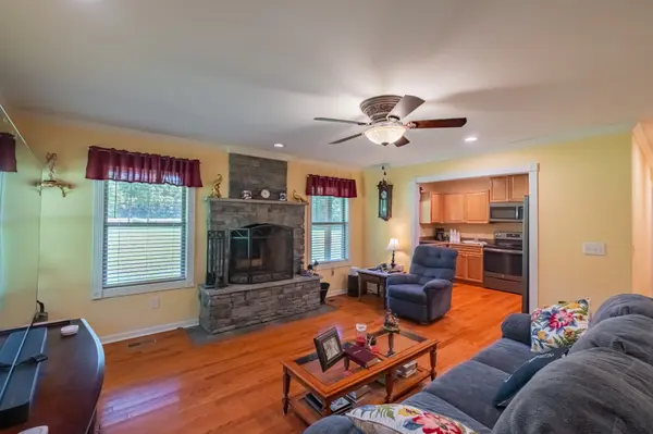 378 Bobo Hollow Rd, Tullahoma, TN 37388