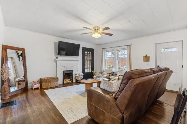 908 E Madison Avenue, Athens, TN 37303