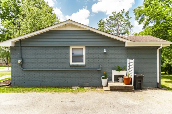 112 Crestmont Dr, Hendersonville, TN 37075