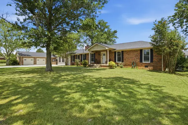 1419 Alhambra Dr, Lebanon, TN 37087