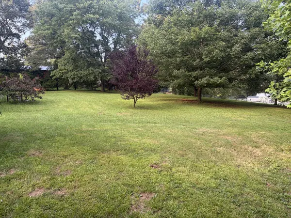 1324 Hidden Valley Cir, Mcminnville, TN 37110
