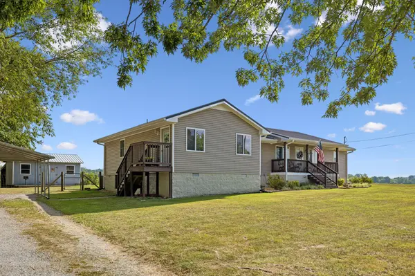 930 Neal Rd, Watertown, TN 37184