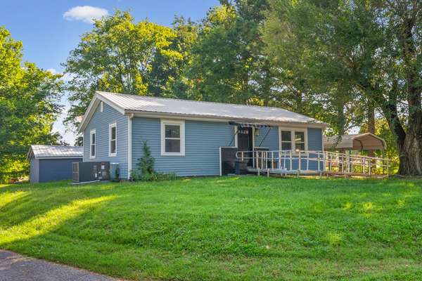 7204 Highway 76 #W, Adams, TN 37010