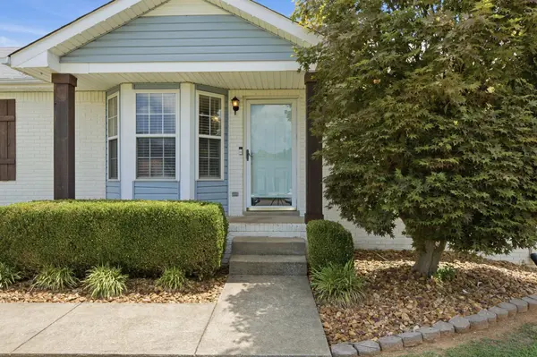 2803 Nat Hoosier Ln, Clarksville, TN 37040