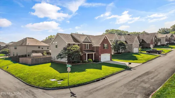 2058 Gusty Wind Lane, Knoxville, TN 37932