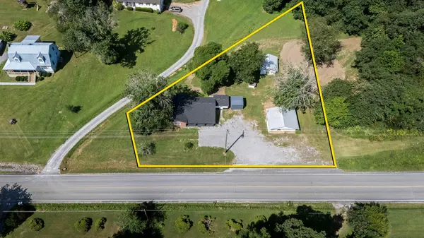 738 Old McMinnville Hwy, Woodbury, TN 37190