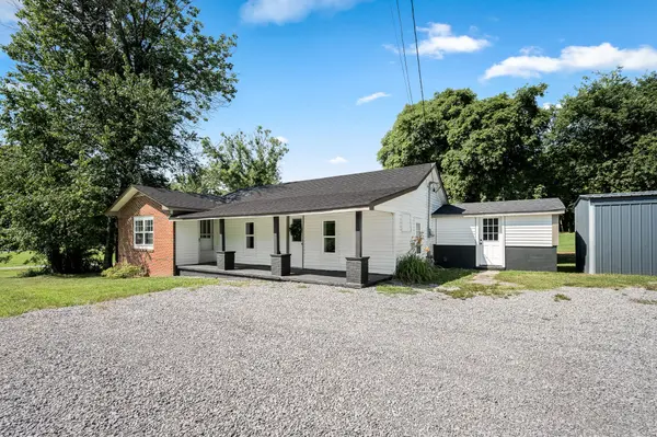 738 Old McMinnville Hwy, Woodbury, TN 37190