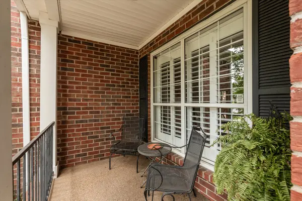 5541 Traceside Dr, Nashville, TN 37221