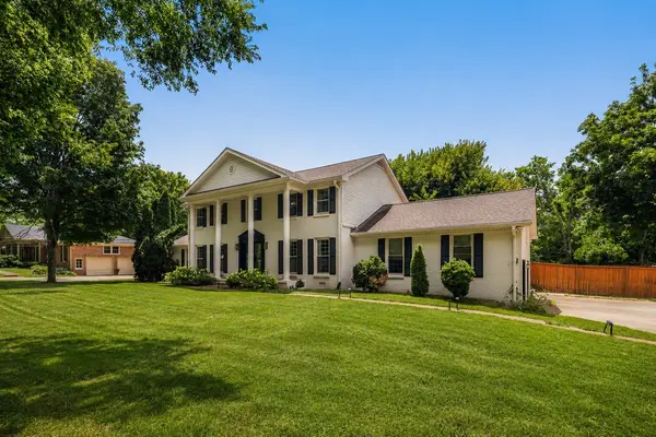 829 Coxboro Dr, Brentwood, TN 37027