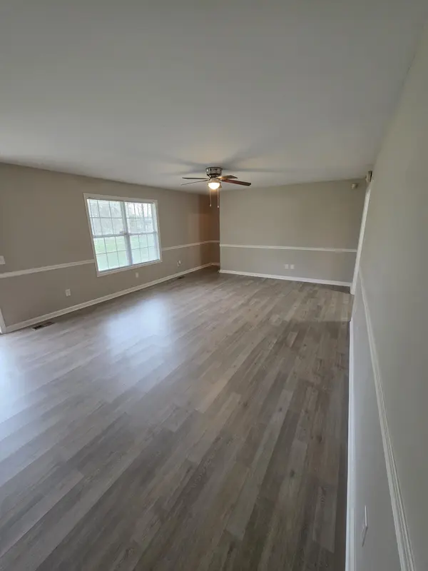 102 Cascade Ln, Bell Buckle, TN 37020