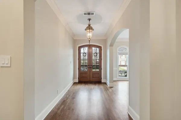 3123 OAKLEIGH MANOR CV, Germantown, TN 38138