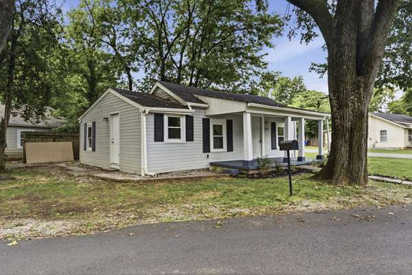 203 Gayle Way,  Bowling Green,  KY 42101