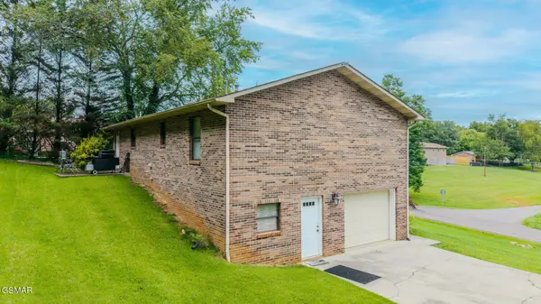 294 Cherokee Trail, Seymour, TN 37865