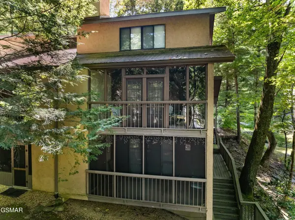 1235 Ski Mountain Road #602, Gatlinburg, TN 37738
