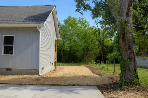 727 Walker Avenue, Rossville, GA 30741