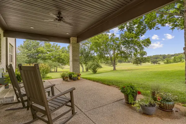 239 Spy Glass Way, Hendersonville, TN 37075