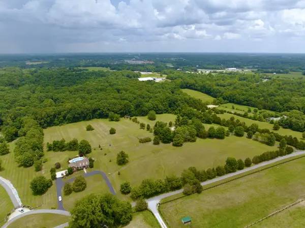 6881 Glidewell Road, Cross Plains, TN 37049