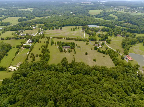 6881 Glidewell Road, Cross Plains, TN 37049