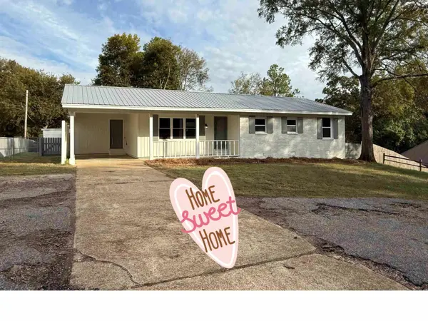 110 ROLLING OAKS DR, Somerville, TN 38068