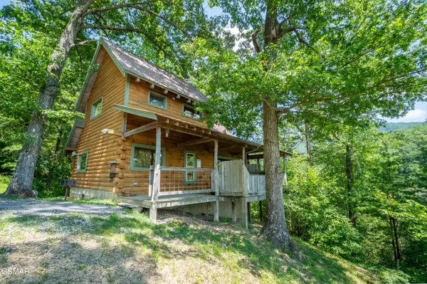 2 Wears Valley Rd Road, Townsend, TN 37882
