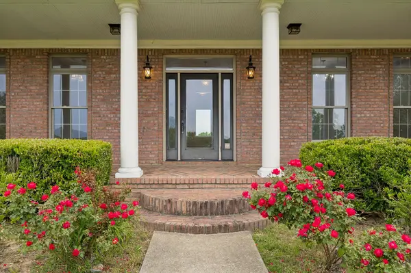 314 Fairview Rd, Dickson, TN 37055