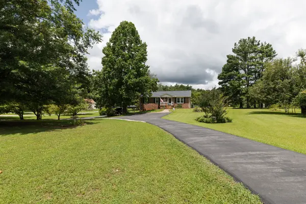 7325 Cumberland Dr, Fairview, TN 37062