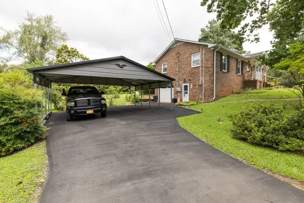 7325 Cumberland Dr, Fairview, TN 37062