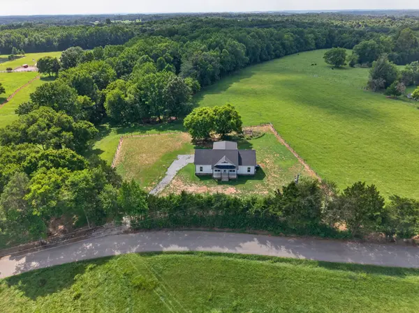 24 Cross Cemetery Rd, Ardmore, TN 38449