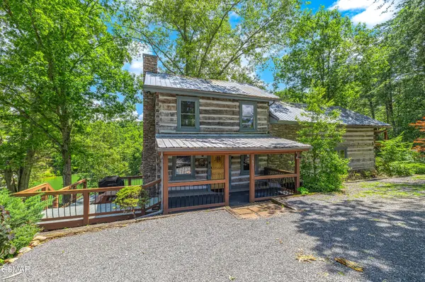 1601 Ponderosa Drive, Dandridge, TN 37725