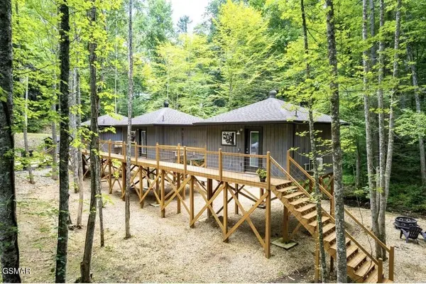 750 Caney Creek Road, Cosby, TN 37722