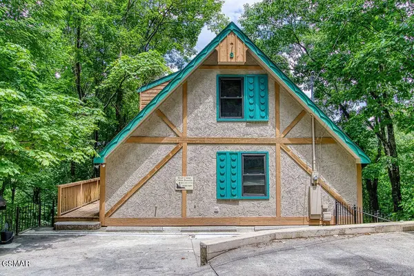 1651 Arbon Court, Gatlinburg, TN 37738
