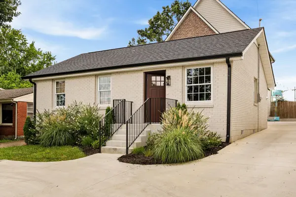 2127A Burns St, Nashville, TN 37216