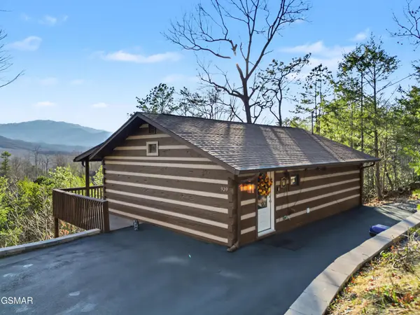939 Vixen Run,  Gatlinburg,  TN 37738