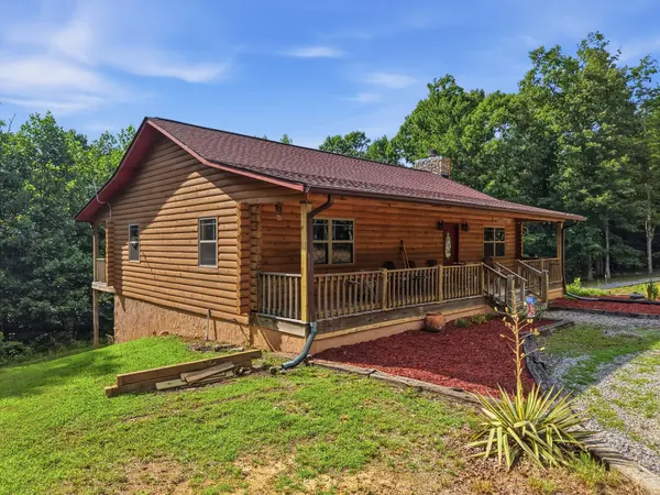 5010 Hidden Ln, Crawford, TN 38554