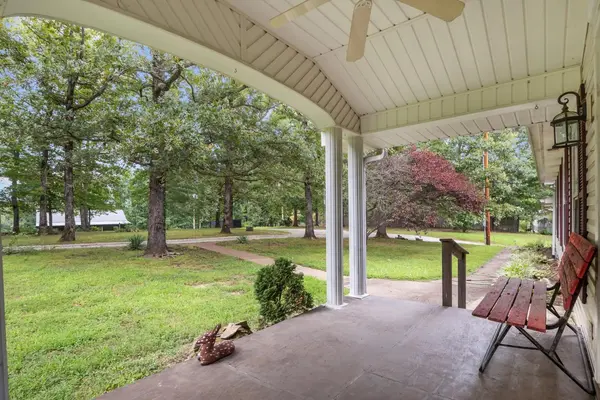 908 Bear Cub Run, Centerville, TN 37033