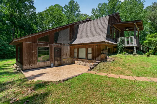 1403 Tanasi Trl, Cookeville, TN 38506