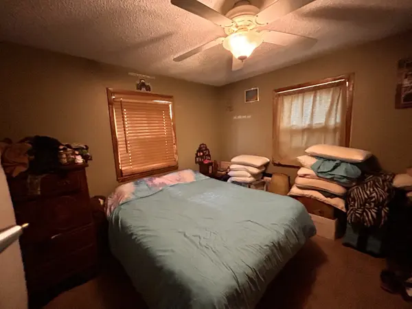 1621 Poss Rd, Smithville, TN 37166