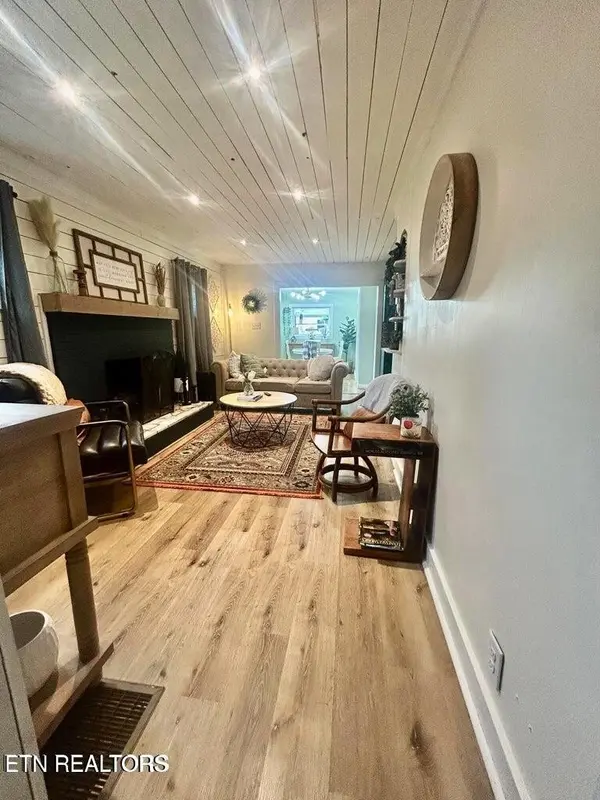 1440 Dover Lane, Dandridge, TN 37725