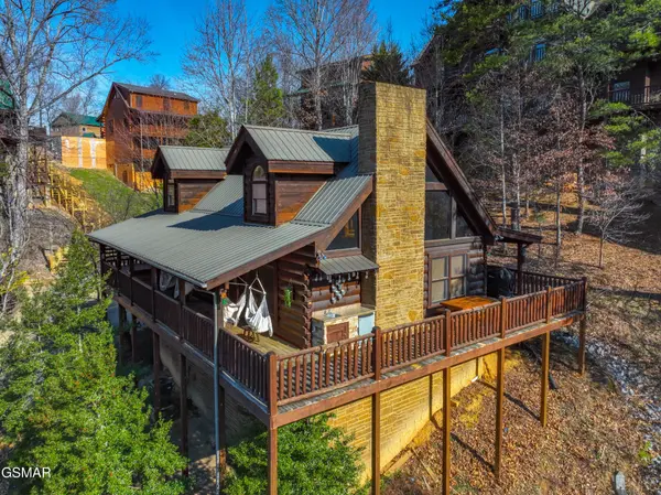 3118 Campfire Way,  Pigeon Forge,  TN 37863