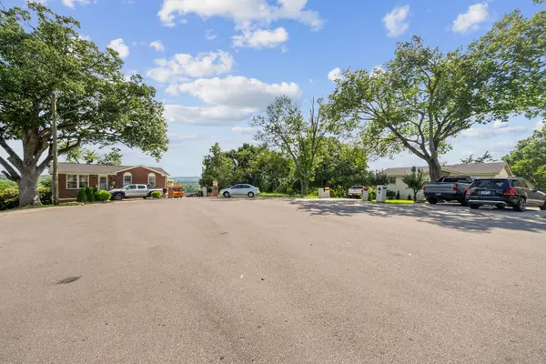 6537 Mercomatic Ct, Nashville, TN 37209