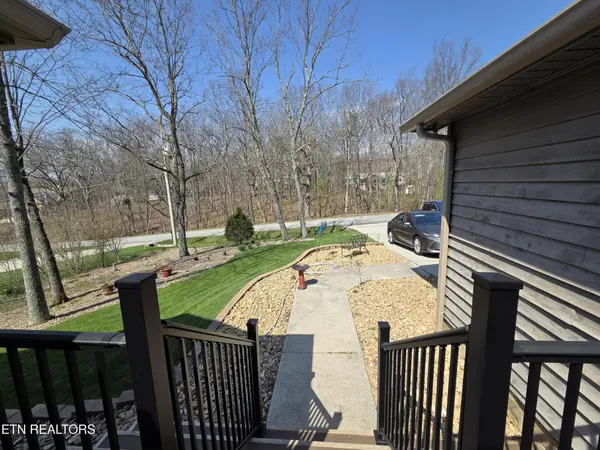 107 Wickham Lane, Crossville, TN 38558
