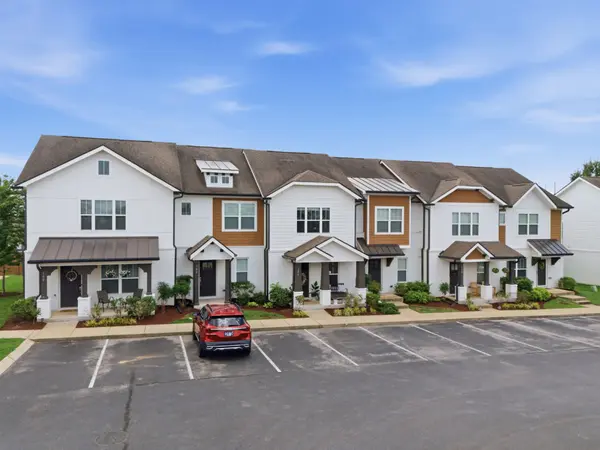 104 West Mill Drive, Nashville, TN 37209