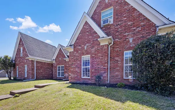 857 AMANDA CV, Hernando, MS 38632