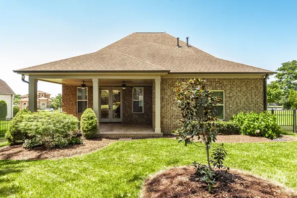 1009 Jarman Pvt Ln, Gallatin, TN 37066