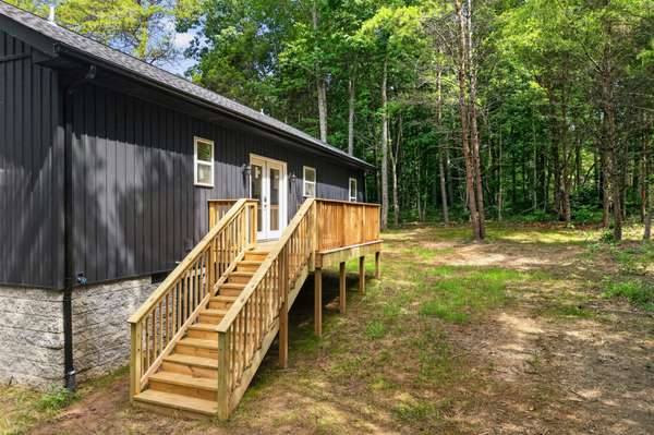 230 Hickory Ln, Sparta, TN 38583