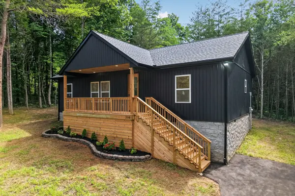 230 Hickory Ln, Sparta, TN 38583