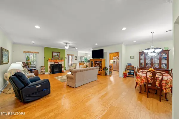 1631 Wisteria View Way, Knoxville, TN 37914