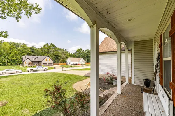110 Carrie Mae Cir, Portland, TN 37148