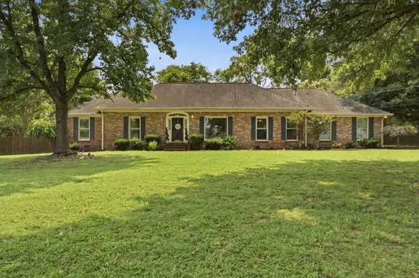 126 Choctaw Dr, Hendersonville, TN 37075